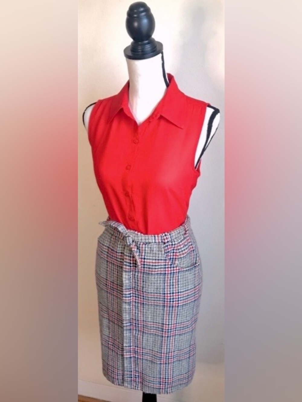Vintage Plaid Wool Pencil Skirt-Khaki Beige, Red, Blue: Waist Tie, Sz. M/ Sz. 8 - Picture 3 of 7